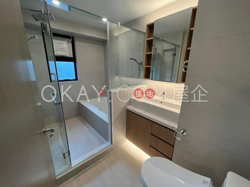 Stylish 2 bedroom in Mid-levels Central | For Sale 3 Kennedy Road | Central District | Hong Kong, Sales, HK$ 39M