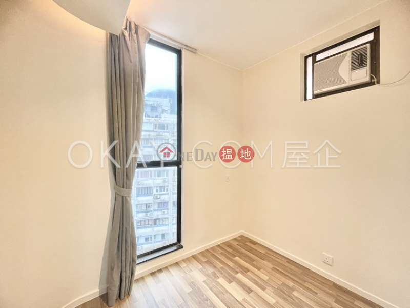 HK$ 29,000/ month Village Garden Wan Chai District Luxurious 3 bedroom on high floor with parking | Rental