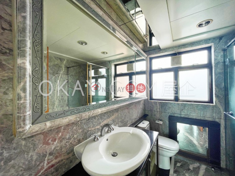 HK$ 68,000/ month | The Arch Moon Tower (Tower 2A),Yau Tsim Mong | Stylish 3 bed on high floor with sea views & balcony | Rental