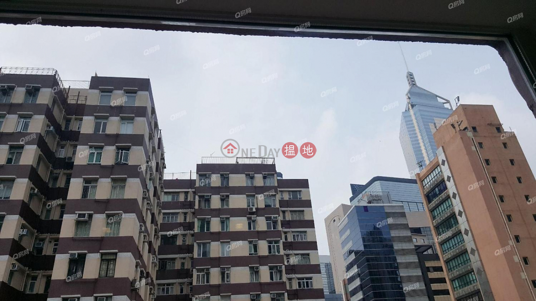 偉倫大樓高層住宅出租樓盤HK$ 30,000/ 月