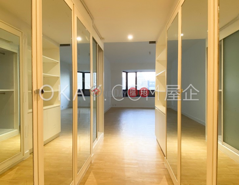 Efficient 4 bedroom with harbour views, balcony | For Sale | Hoover Court 豪華閣 Sales Listings