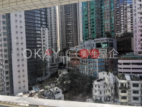 Luxurious 2 bedroom with balcony | For Sale | Centrestage 聚賢居 _0