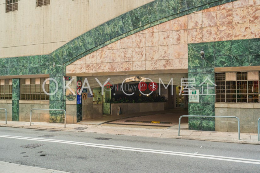 3房2廁,極高層,可養寵物《駿豪閣出售單位》|駿豪閣(Valiant Park)出售樓盤 (OKAY-S1657)