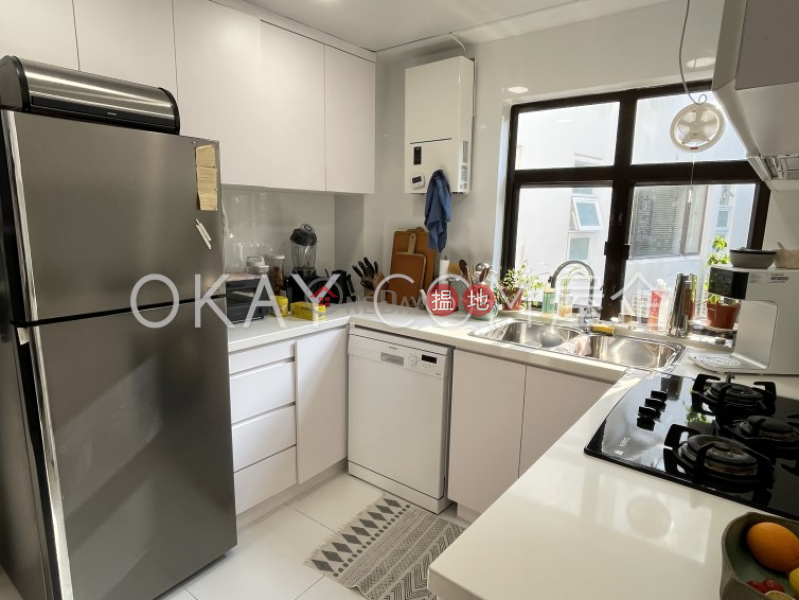 HK$ 65,000/ month, Jade Beach Villa Block A1-A4, Southern District | Beautiful 3 bedroom with parking | Rental