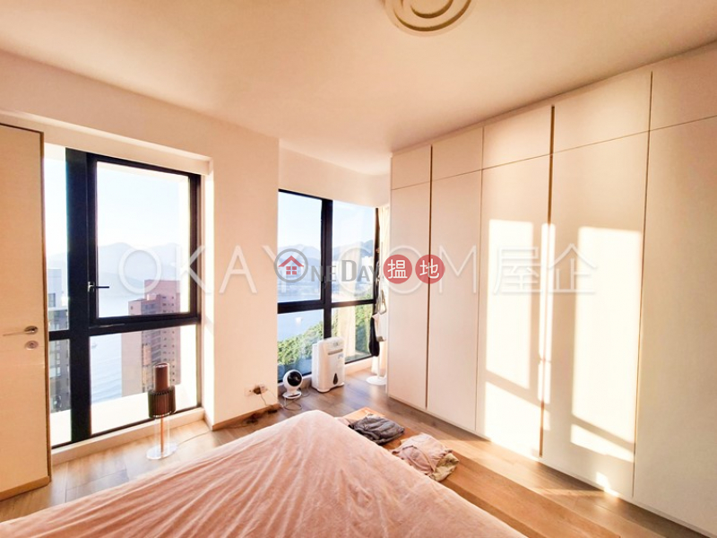 HK$ 29.8M | South Bay Towers Southern District, Rare 2 bedroom on high floor with sea views & balcony | For Sale