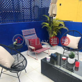 Renovated One-bedroom Apartment, Kin On Building 建安樓 | Wan Chai District (B463270)_0