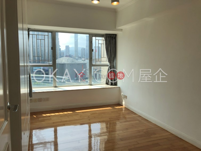Elegant 4 bedroom in Kowloon Station | Rental | The Waterfront Phase 1 Tower 3 漾日居1期3座 Rental Listings