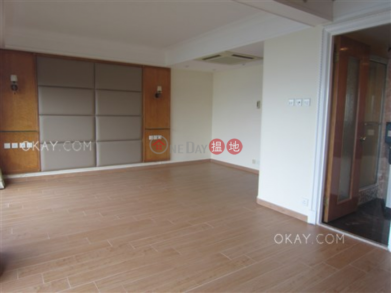Property Search Hong Kong | OneDay | Residential Sales Listings | Exquisite 3 bed on high floor with sea views & parking | For Sale