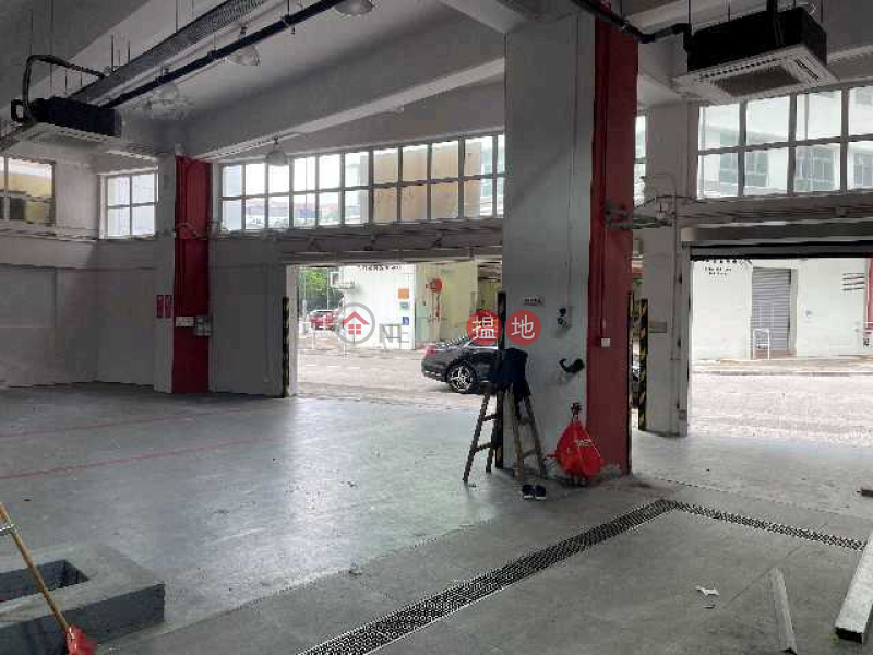 Ready to rent, High Ceiling,, Tuen Mun Industrial Centre 屯門工業中心 Rental Listings | Tuen Mun (JOHNN-1557117023)