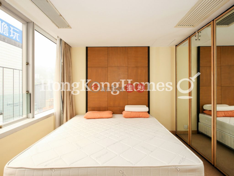 HK$ 34,000/ month Convention Plaza Apartments, Wan Chai District 1 Bed Unit for Rent at Convention Plaza Apartments