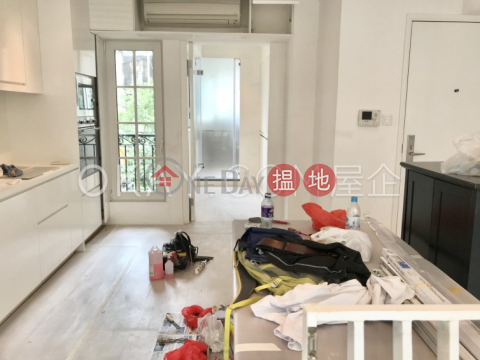 Charming 1 bedroom in Sheung Wan | For Sale | 61-63 Hollywood Road 荷李活道61-63號 _0