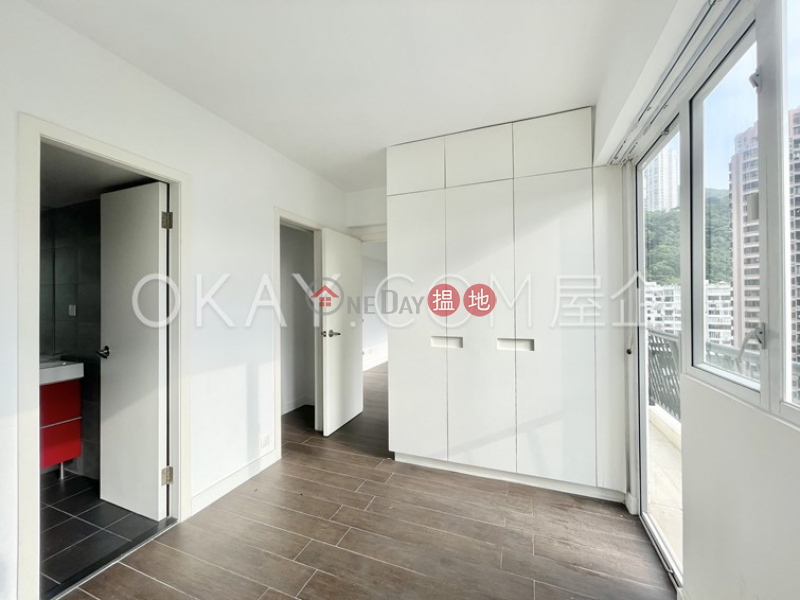 Popular 1 bedroom on high floor with balcony | For Sale | Village Tower 山村大廈 Sales Listings