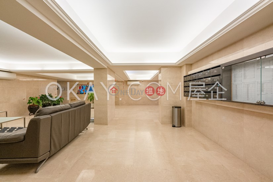 HK$ 52,000/ month, Beau Cloud Mansion, Central District Stylish 3 bedroom with parking | Rental