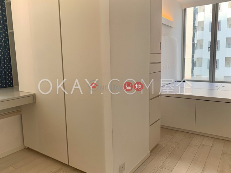 Tasteful 1 bedroom with balcony | For Sale | Soho 38 Soho 38 Sales Listings