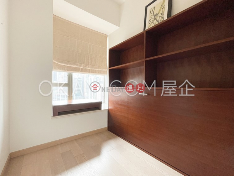 Nicely kept 2 bedroom with balcony | Rental | SOHO 189 西浦 Rental Listings