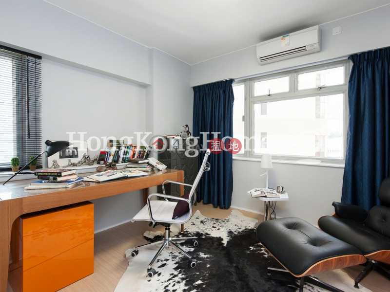 HK$ 90,000/ month 1a Robinson Road Central District 4 Bedroom Luxury Unit for Rent at 1a Robinson Road