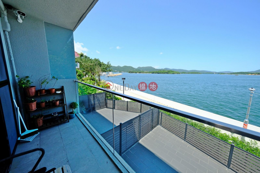 Upper Duplex & Roof Terrace, Tui Min Hoi Village House 對面海村屋 Rental Listings | Sai Kung (RL433)
