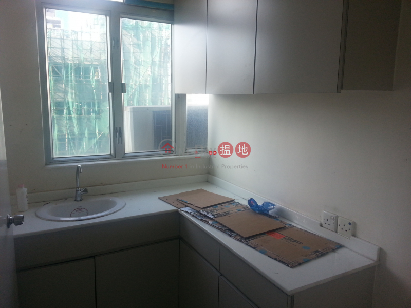 HK$ 30,000/ month Well Fung Industrial Centre | Kwai Tsing District Well Fung Industrial Centre*