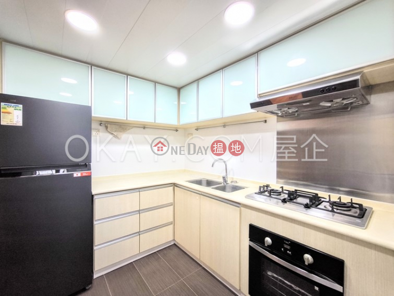 Property Search Hong Kong | OneDay | Residential Sales Listings | Tasteful 3 bedroom on high floor | For Sale