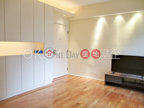 Tasteful 1 bedroom in Mid-levels West | For Sale | All Fit Garden 百合苑 _0