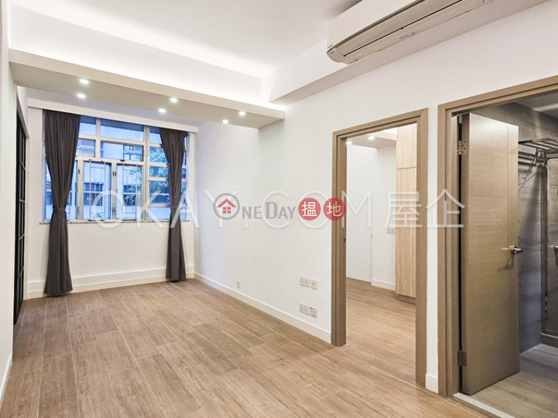 Cozy 2 bedroom in Wan Chai | For Sale, 66-68 Queen\'s Road East 皇后大道東 66-68 號 Sales Listings | Wan Chai District (OKAY-S404479)