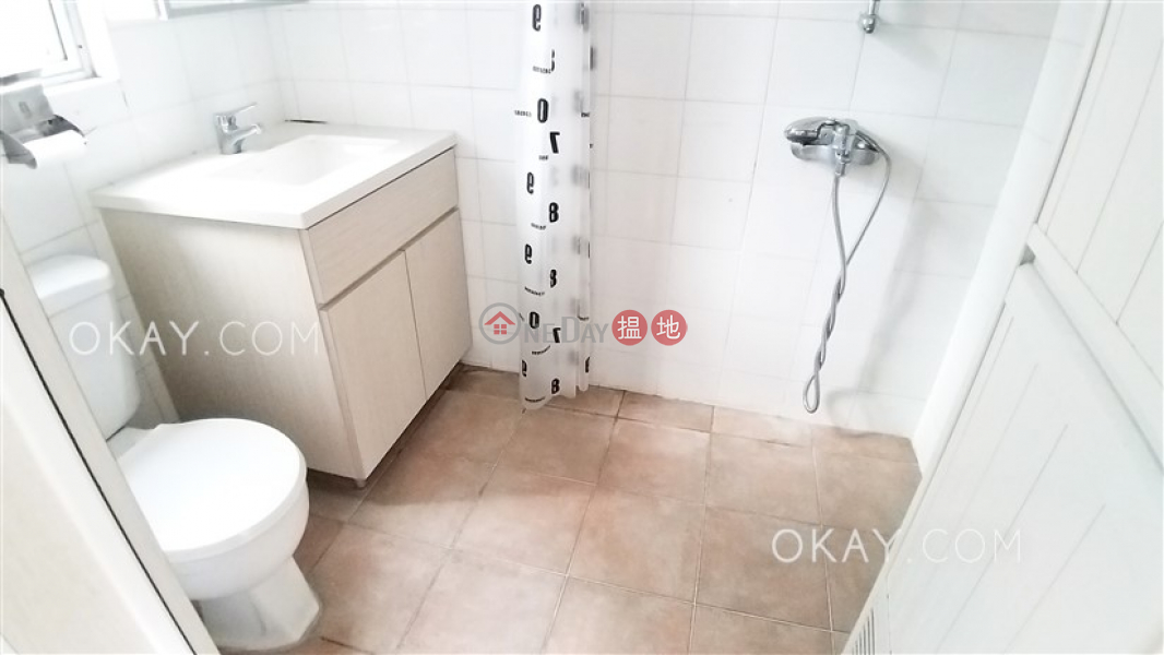 2房1廁《寶時大廈出租單位》-30-32羅便臣道 | 西區-香港|出租HK$ 25,000/ 月