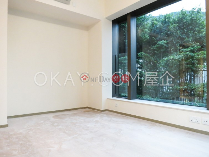HK$ 21.5M | Block 5 New Jade Garden | Chai Wan District | Gorgeous 4 bedroom with terrace & balcony | For Sale