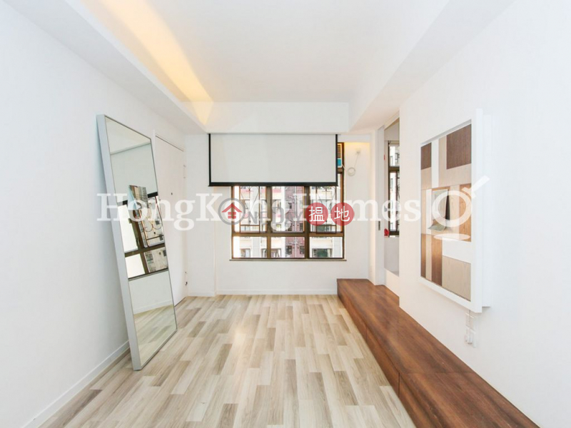 HK$ 20,500/ month Good View Court, Western District 2 Bedroom Unit for Rent at Good View Court