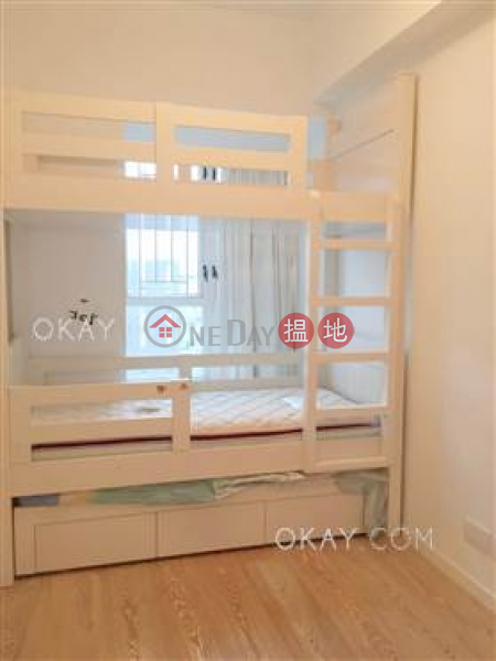 HK$ 40,000/ month, Vantage Park | Western District | Charming 3 bed on high floor with harbour views | Rental