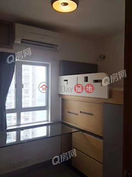 HK$ 27,000/ month South Horizons Phase 2, Yee Moon Court Block 12, Southern District South Horizons Phase 2, Yee Moon Court Block 12 | 3 bedroom High Floor Flat for Rent