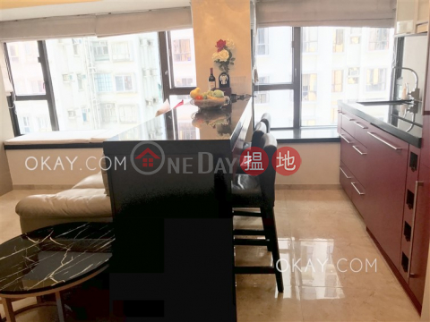 Popular 2 bedroom in Mid-levels West | Rental | Honor Villa 翰庭軒 _0