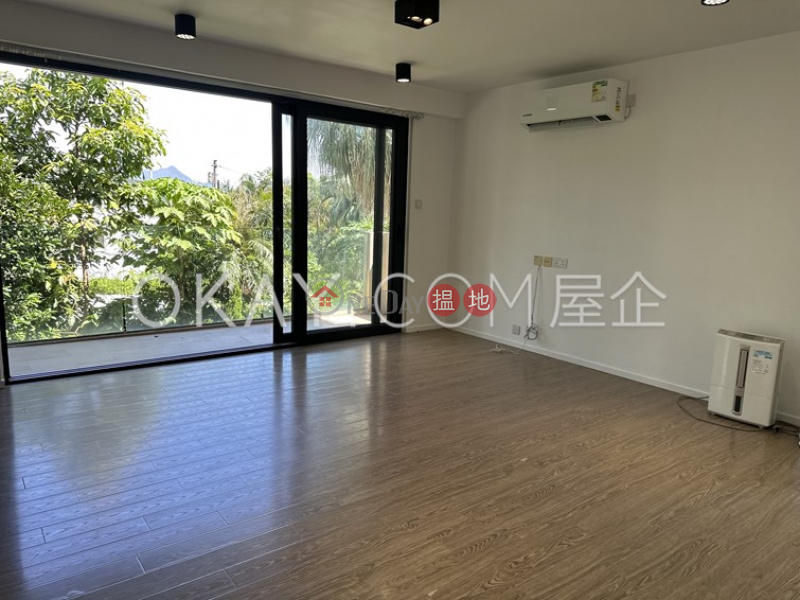 Charming house with sea views, rooftop & balcony | For Sale | Tai Hang Hau Village 大坑口村 Sales Listings