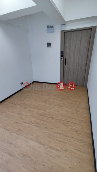 24 工作室|觀塘區永泰中心(Wing Tai Centre)出租樓盤 (GARYC-9508084421)