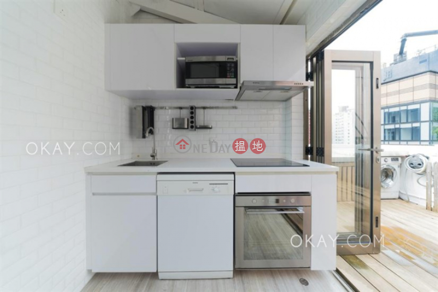Property Search Hong Kong | OneDay | Residential, Rental Listings, Lovely 1 bed on high floor with harbour views & rooftop | Rental