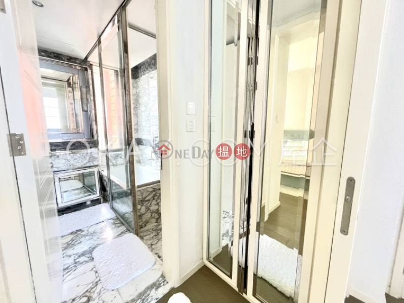 Tasteful 1 bedroom on high floor with balcony | For Sale | The Pierre NO.1加冕臺 Sales Listings