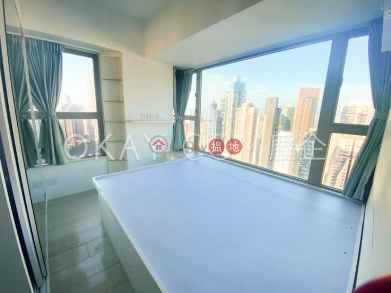 Centre Place Middle Residential | Rental Listings | HK$ 37,000/ month