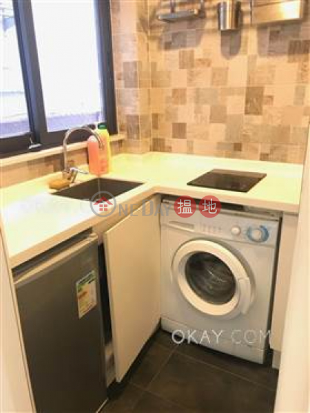 HK$ 25,000/ month | 10 On Wo Lane | Central District, Charming 1 bedroom in Sheung Wan | Rental