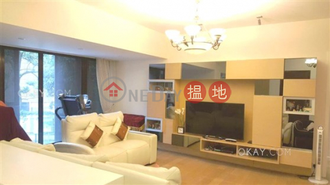 Stylish 4 bedroom with balcony & parking | For Sale | Wan Chui Yuen 環翠園 _0