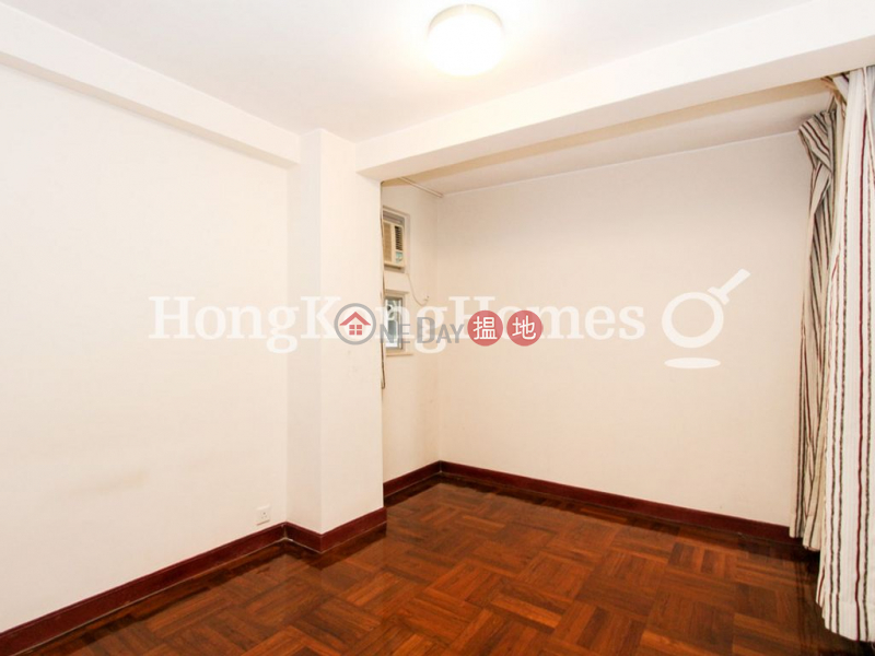 3 Bedroom Family Unit for Rent at Block 4 Phoenix Court, 39 Kennedy Road | Wan Chai District, Hong Kong, Rental | HK$ 38,000/ month