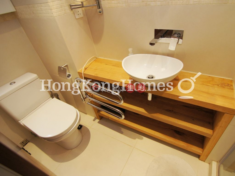 HK$ 32,000/ month | 42 Robinson Road | Western District 2 Bedroom Unit for Rent at 42 Robinson Road