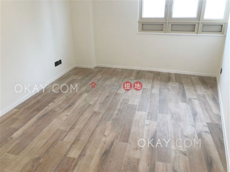 HK$ 50,000/ month St. Joan Court | Central District Rare 1 bedroom with parking | Rental