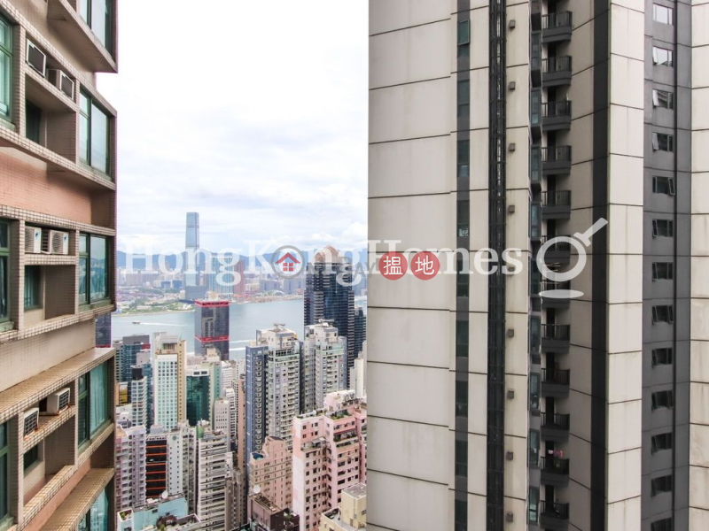 Property Search Hong Kong | OneDay | Residential Rental Listings, 3 Bedroom Family Unit for Rent at Robinson Place