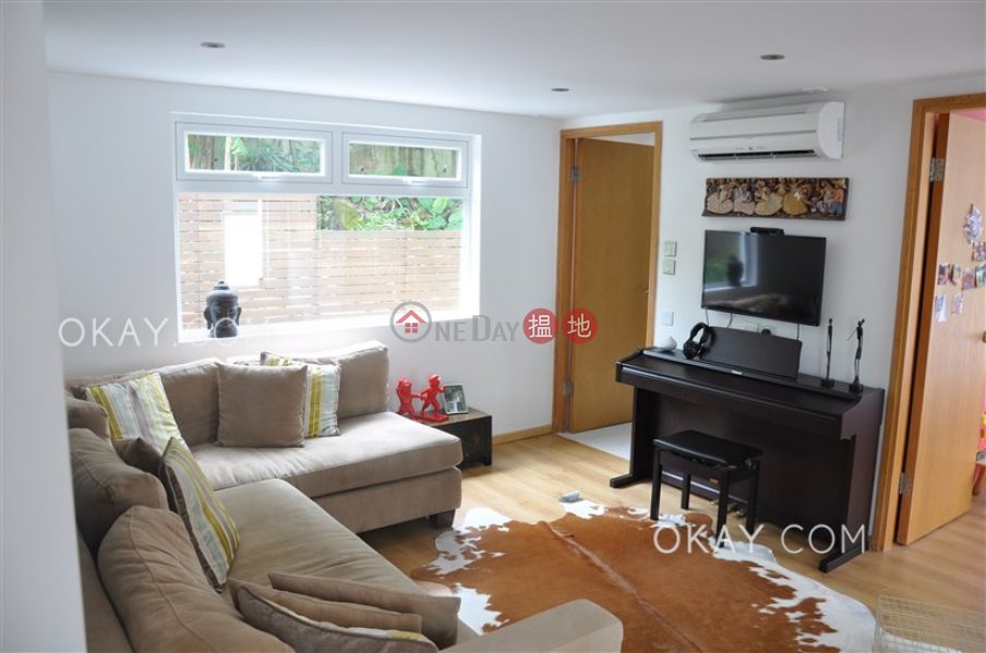 HK$ 32M Siu Hang Hau Village House, Sai Kung Rare house with balcony & parking | For Sale