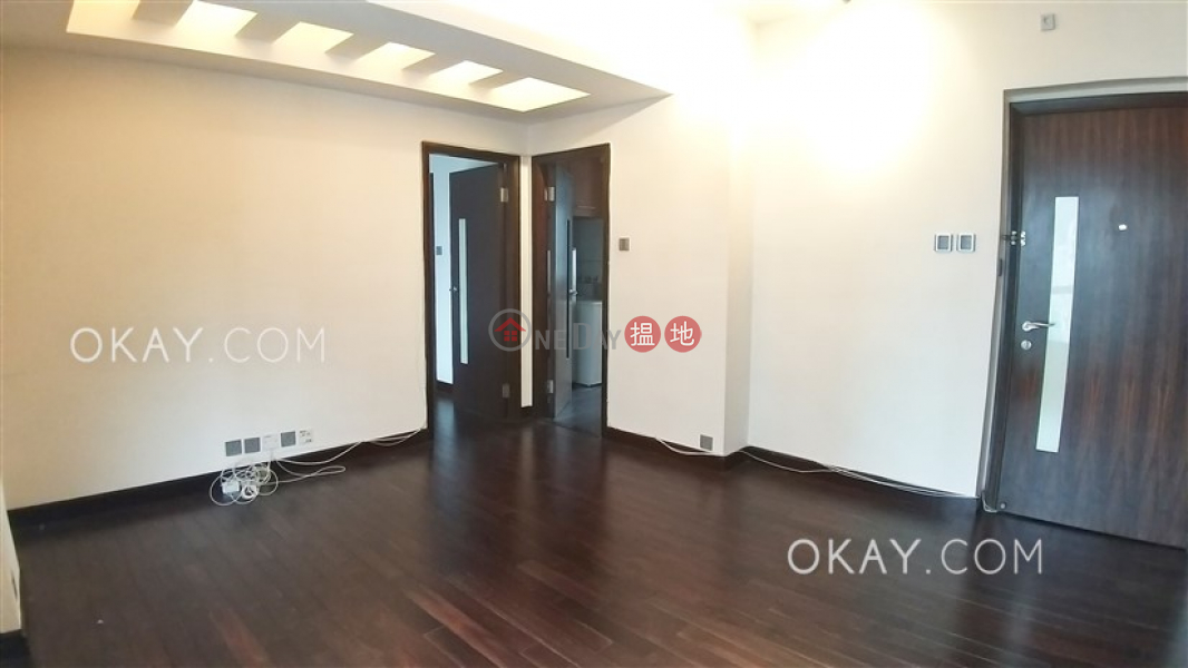 Property Search Hong Kong | OneDay | Residential, Sales Listings | Elegant 1 bedroom on high floor with parking | For Sale