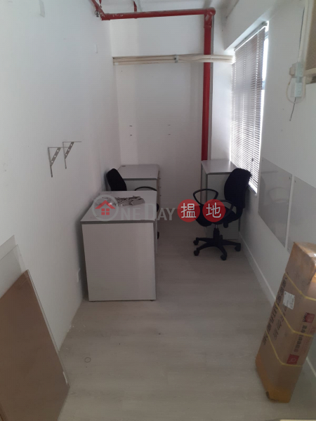 Newly renovated, own toilet and air conditioning, 1 min from MTR station | Humphrey\'s Building 堪富利士大廈 Rental Listings