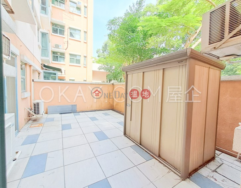 Stylish 3 bedroom with sea views & terrace | Rental | Discovery Bay, Phase 11 Siena One, Block 58 愉景灣 11期 海澄湖畔一段 58座 Rental Listings
