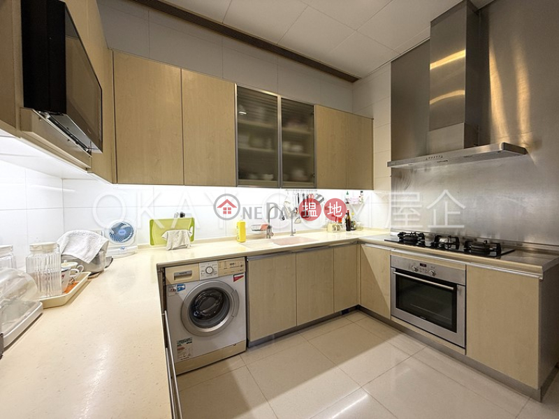 Elegant house with rooftop, terrace & balcony | For Sale | The Giverny 溱喬 Sales Listings