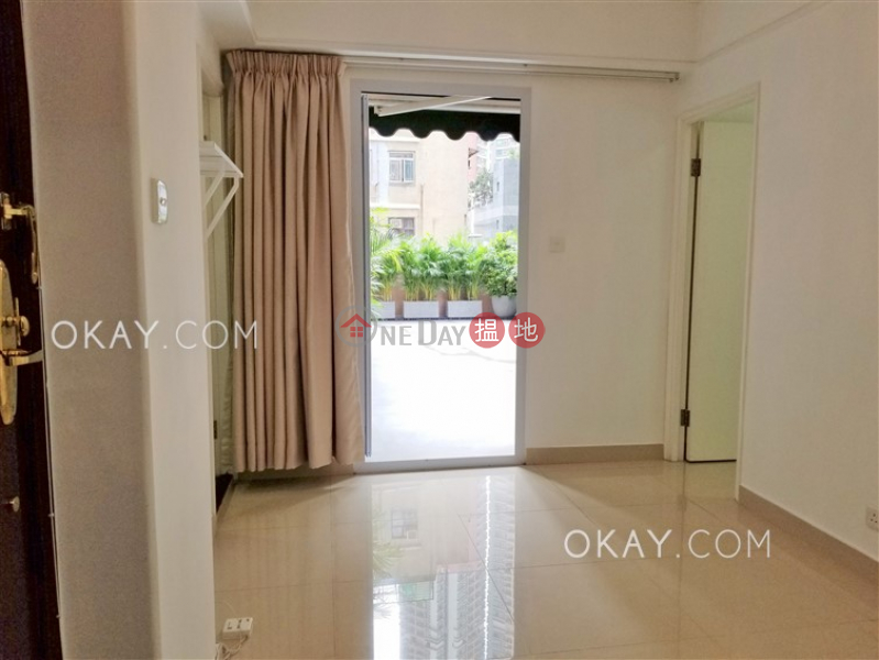 HK$ 26,000/ month Shun Hing Building Western District Stylish 1 bedroom with terrace | Rental