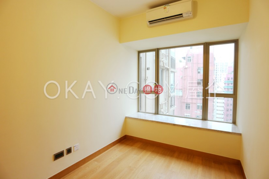 HK$ 33,000/ month The Nova Western District Rare 2 bedroom with sea views & balcony | Rental