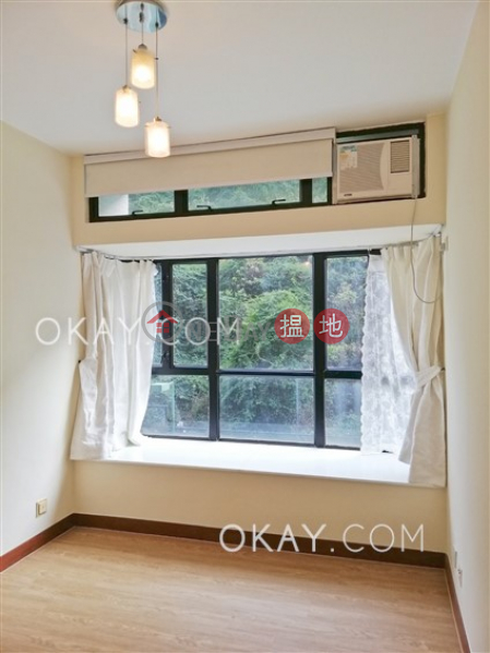 Generous 2 bedroom with balcony | Rental 33 Conduit Road | Western District Hong Kong, Rental | HK$ 26,000/ month